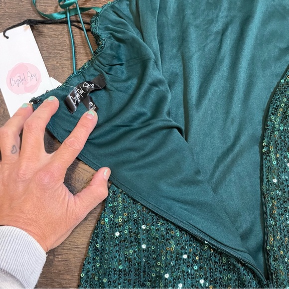 NWT Green sparkly sequin cocktail dress small - Picture 4 of 6